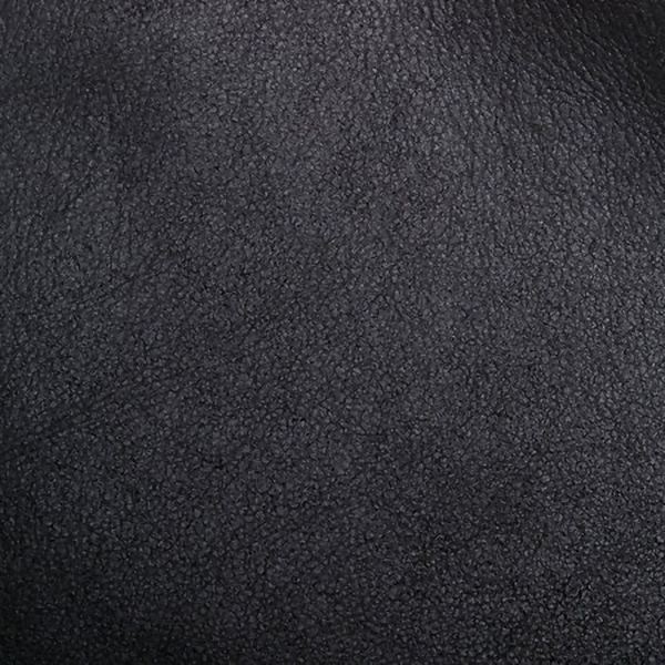 Kter&aacute; kůže a materi&aacute;l mohou dělat svršek vojensk&yacute;ch bot?