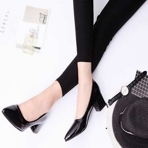 รองเท้าสำนักงานหนังสิทธิบัตรสำหรับสุภาพสตรีเป็นที่นิยม