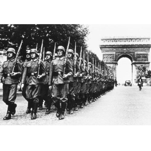 چکمه های نظامی پرفروش در بازار آلمان چه ویژگی هایی دارند؟